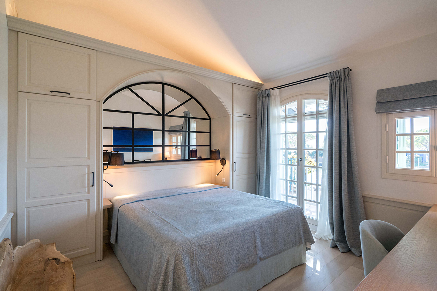 architecture-interieur-decoration-chambre-Golfe-Saint-Tropez-Port-Grimaud